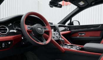 BENTLEY BENTAYGA V8S 2023 full