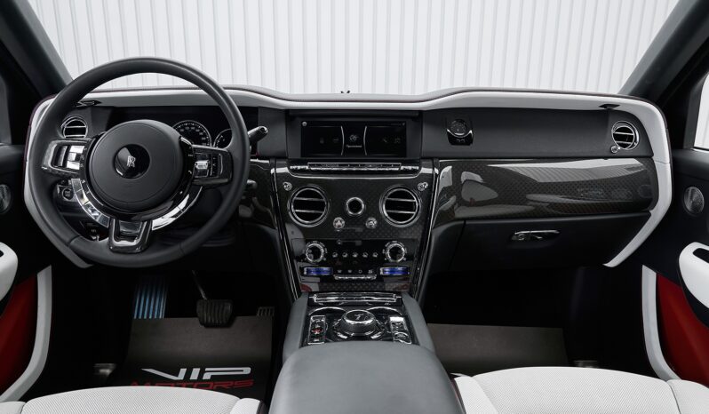 ROLLS ROYCE CULLINAN BLACK BADGE 2021 full