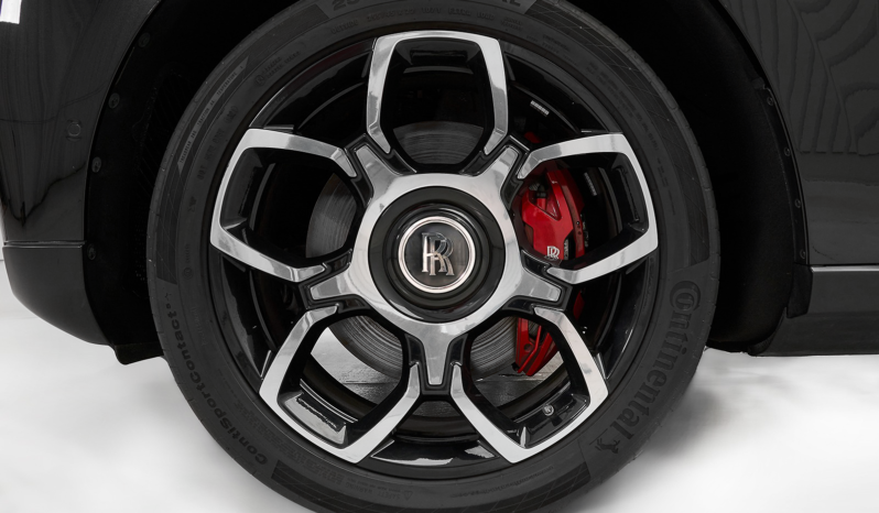 ROLLS ROYCE CULLINAN BLACK BADGE 2021 full