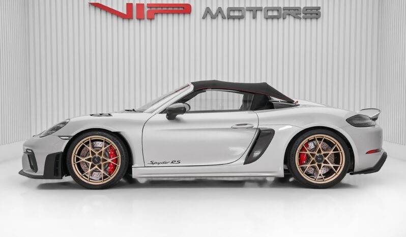 PORSCHE 718 SPYDER WEISSACH GT4 RS 2024 full